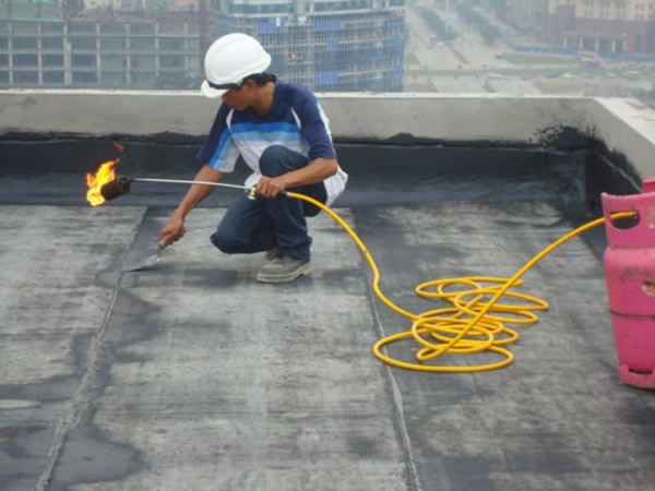 Thi c&ocirc;ng chống thấm Nghi Xu&acirc;n Hồng Lĩnh Can Lộc H&agrave; Tĩnh